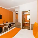 Hotel Jc 4*