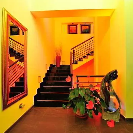 Jc Hotel 4*